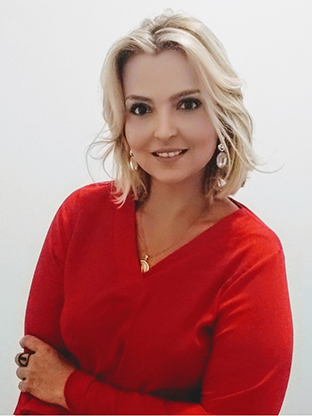 Profª. Drª. Mônica Araújo De Moura